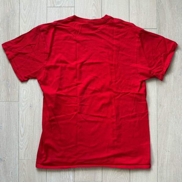 Junk Food Tees Budweiser Red Short Sleeve T Shirt Size Medium - Picture 2 of 7